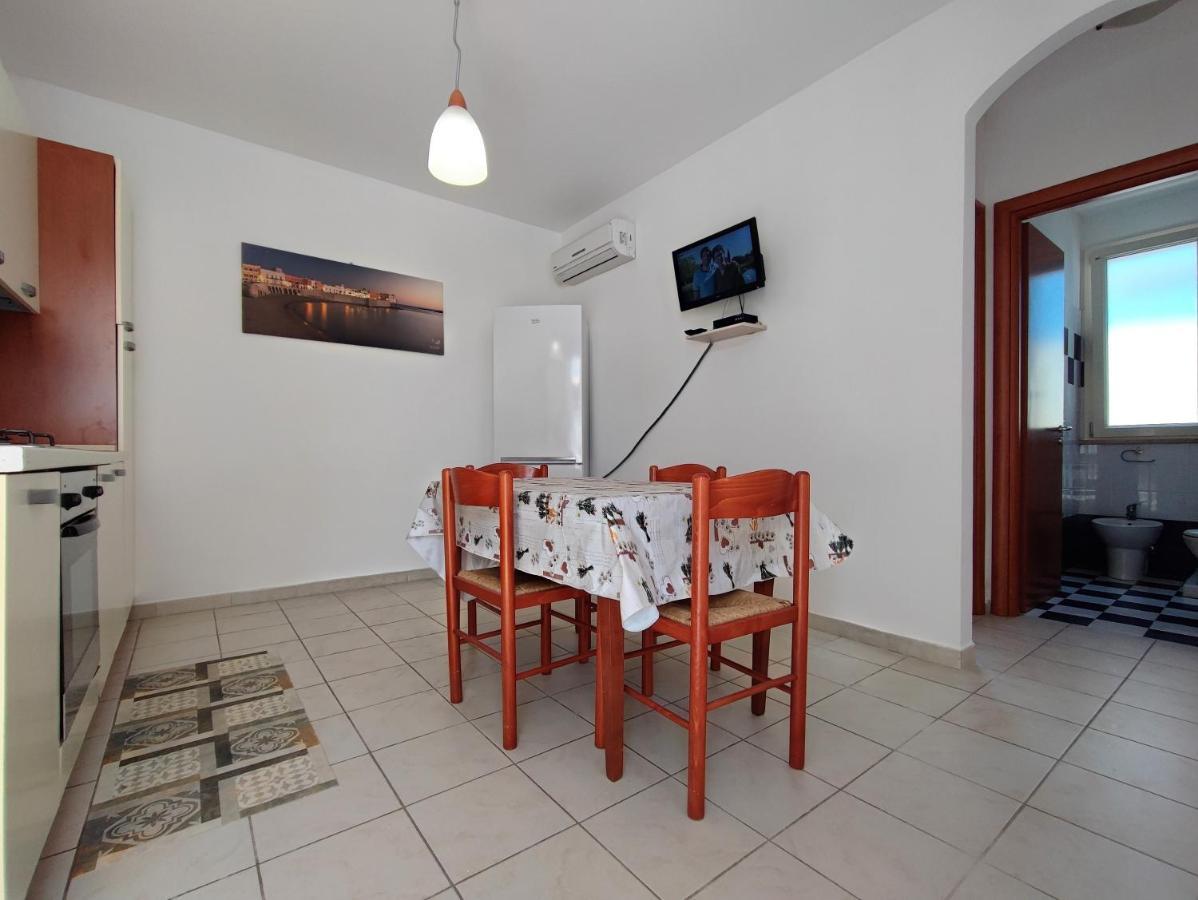 Appartamenti Carneo Torre San Giovanni - Verso Sud Екстер'єр фото